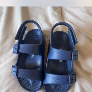 OshKosh B'gosh Navy Kids Sandals